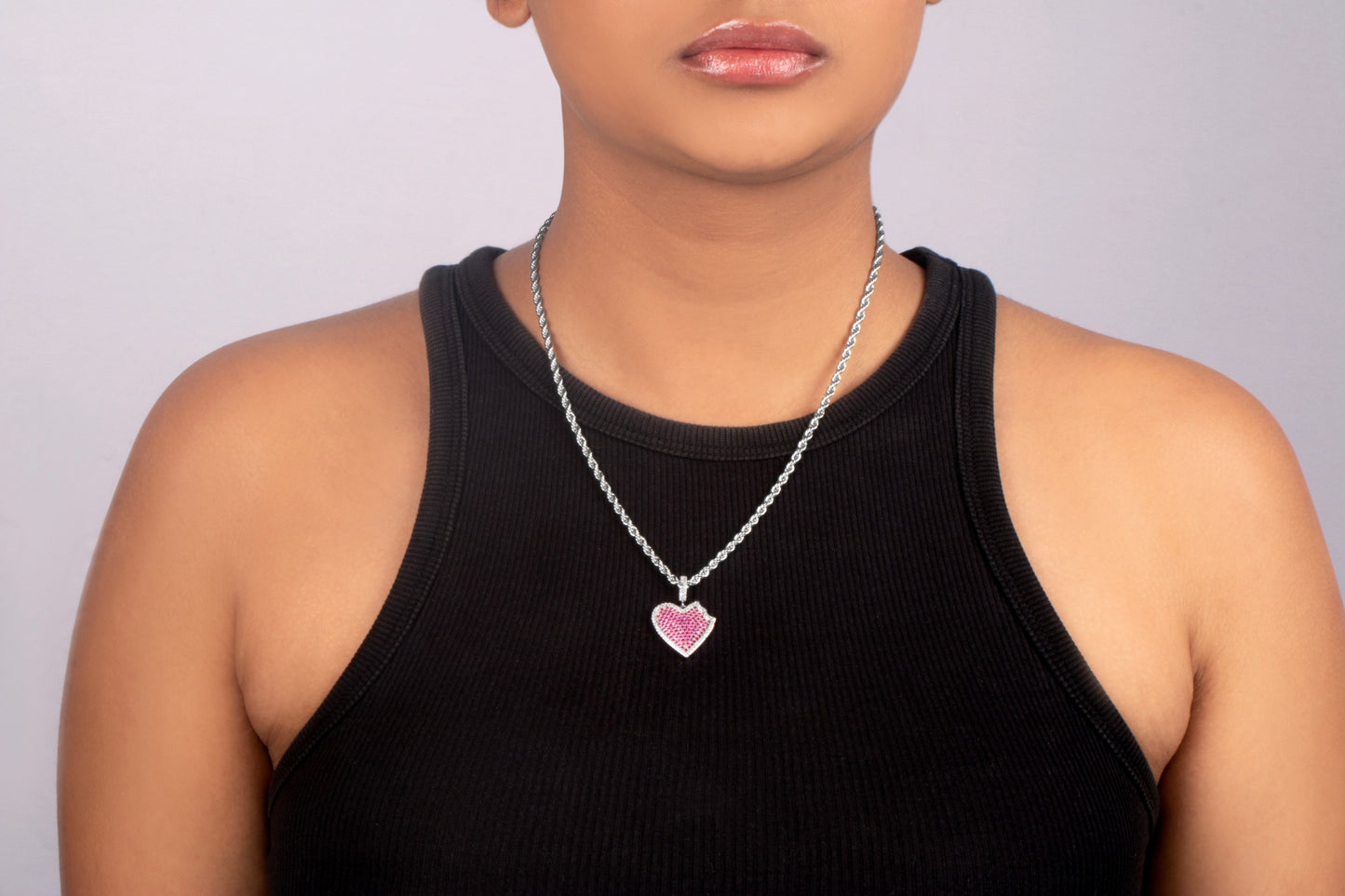 ICED HEART BITE PENDANT-PINK